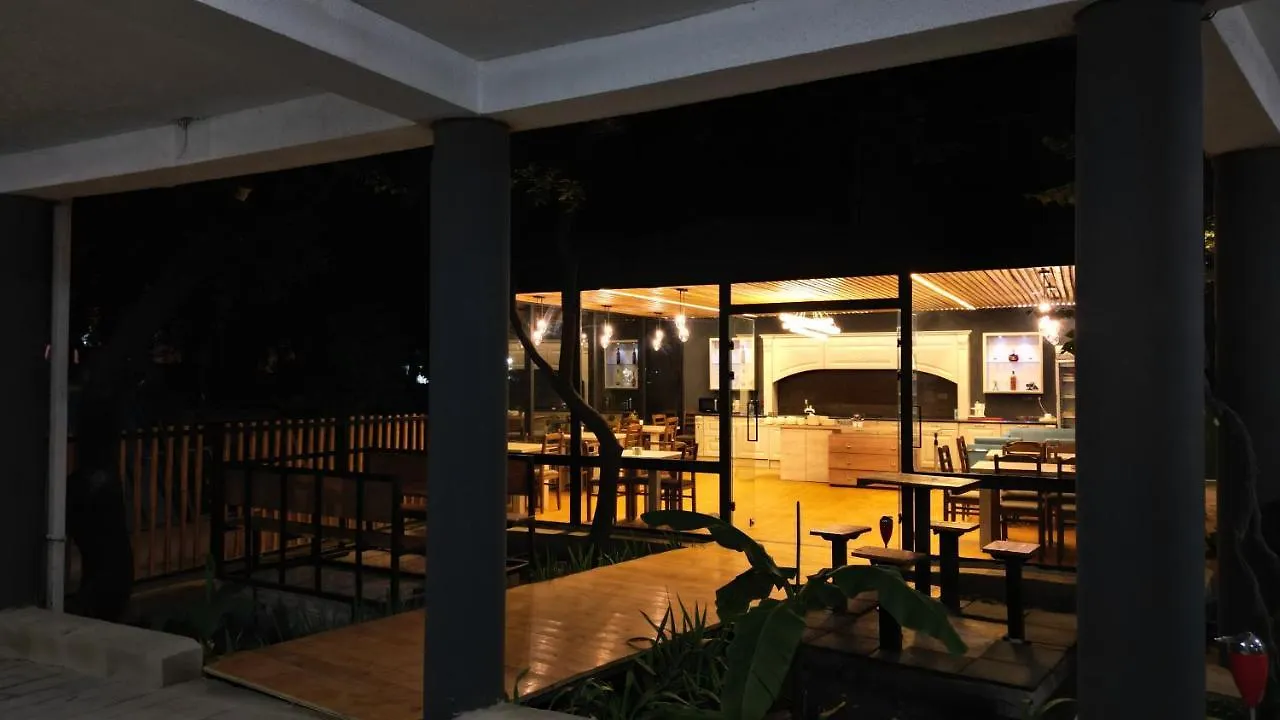 Hotel Salosi تبليسي